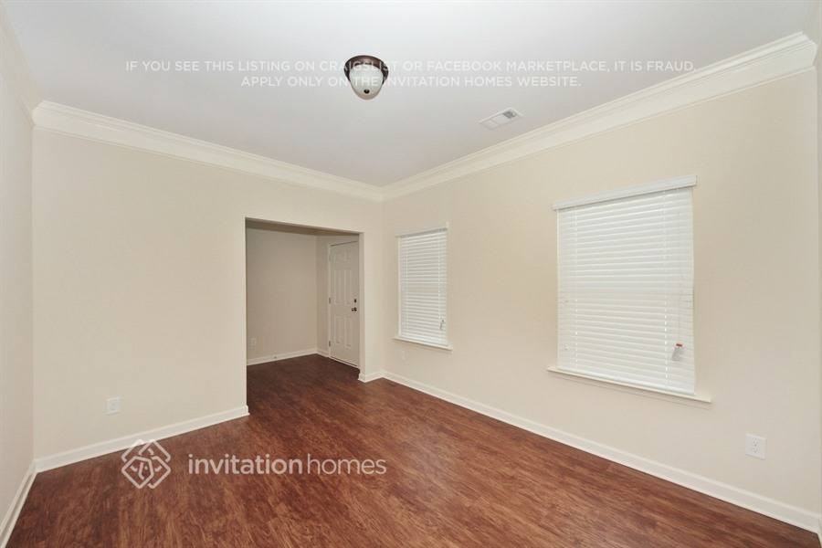 4101 Oak Field Dr - Photo 2 of 18