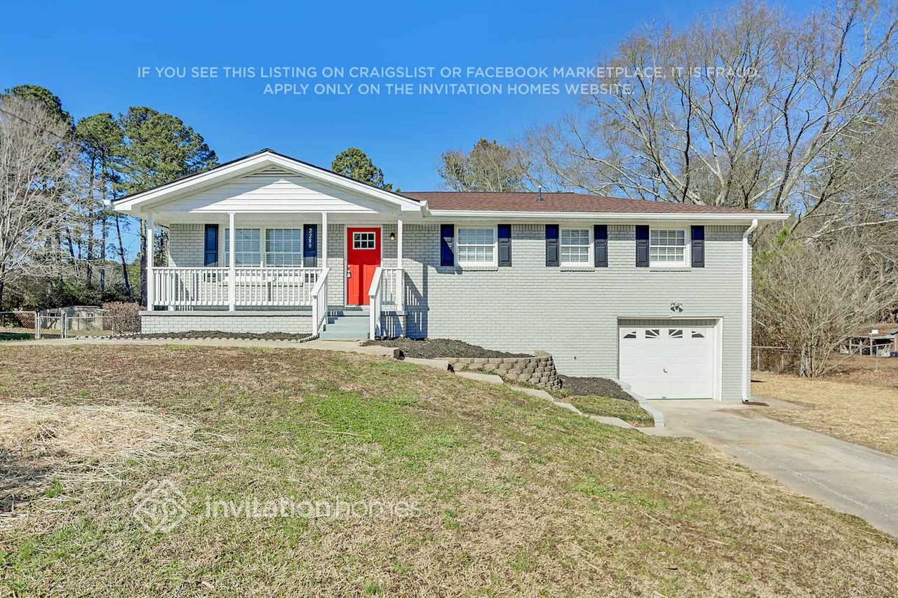 2280 Sherwood Place Southwest