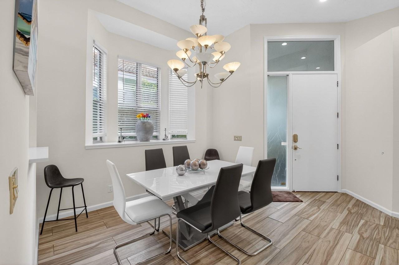 2225 Nw 53rd St - Photo 5 of 46