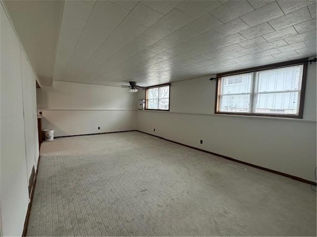 2009 Great Bend Boulevard - Photo 5 of 8