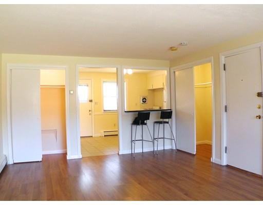 Colonial Dr #5 - Photo 2 of 10