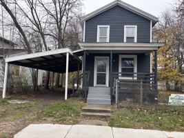 featured image of 932 13th St Se #1