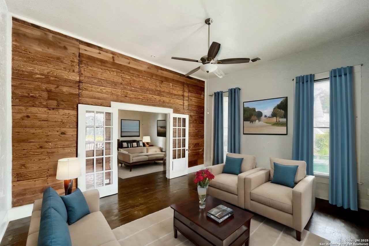 1227 Willow Apt 1 #1 - Photo 2 of 37