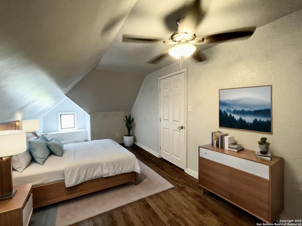 1227 Willow Apt 1 #1 - Photo 4 of 37