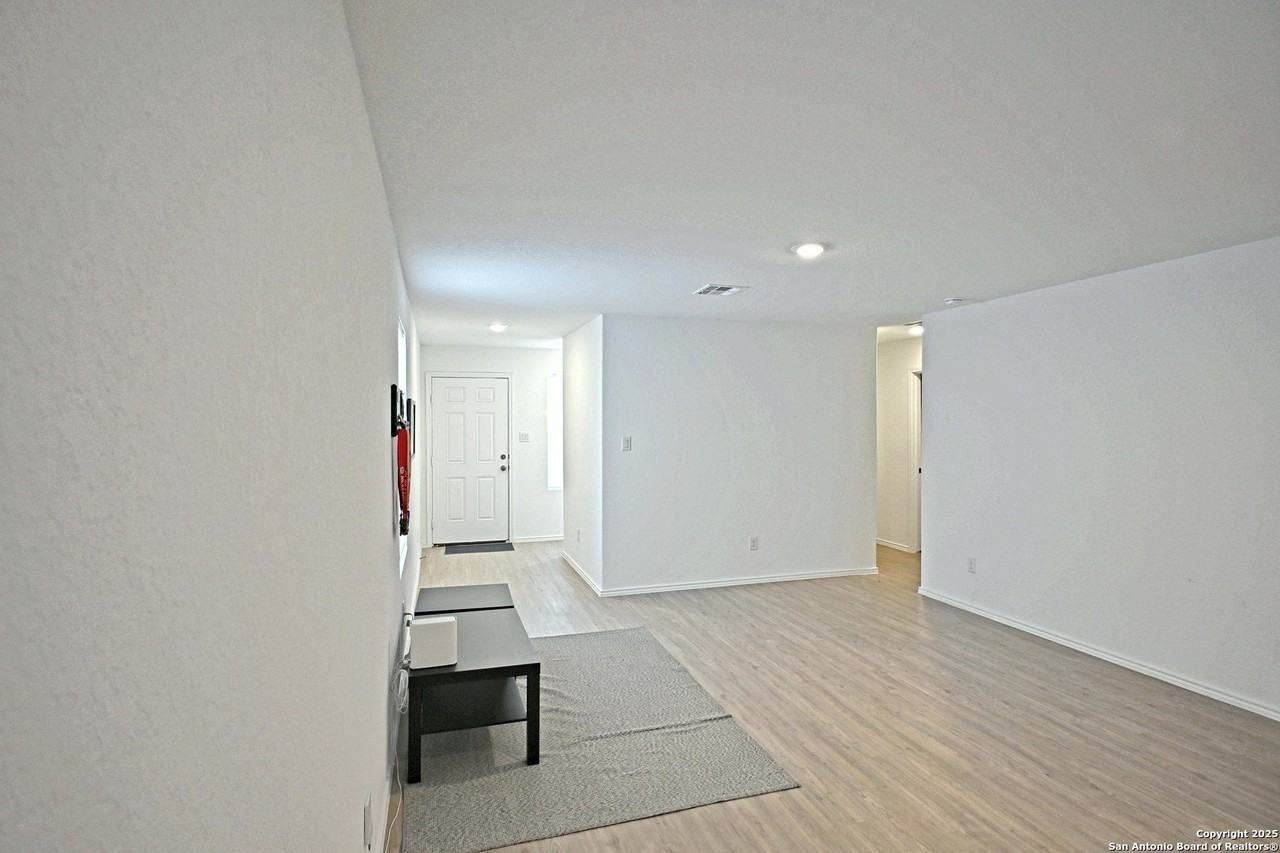 5115 Schaeffer Ridge - Photo 6 of 18