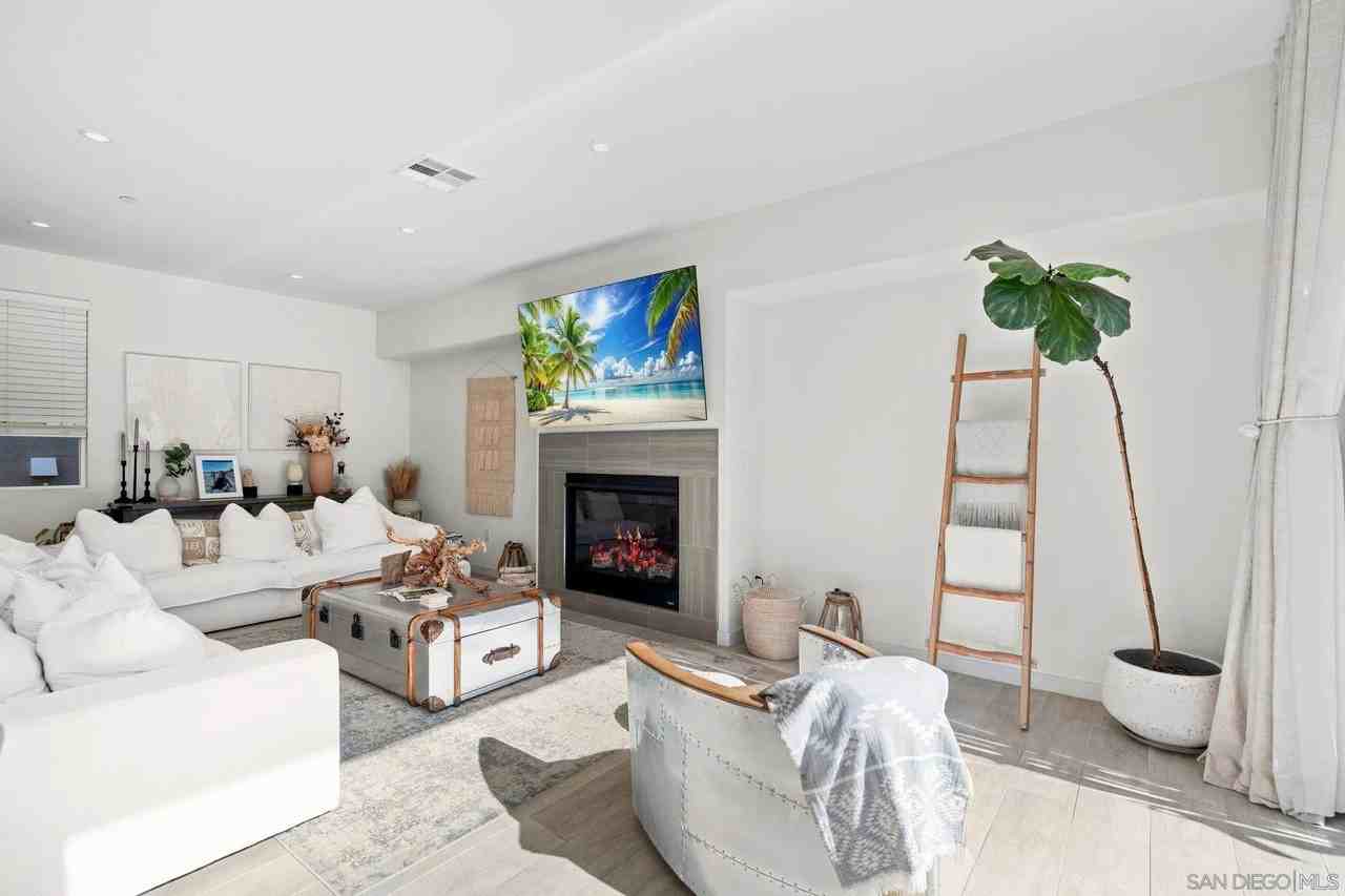 835 Vera St - Photo 7 of 38