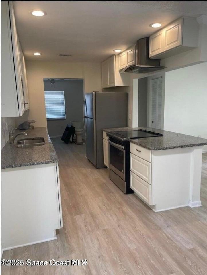 753 Tupelo Dr - Photo 3 of 11