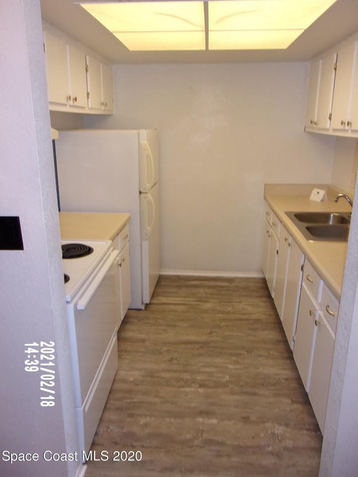 2170 Knox Mcrae Dr Unit 39 #39 - Photo 7 of 16