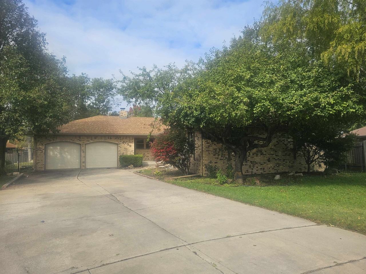 1109 South Breckenridge Court