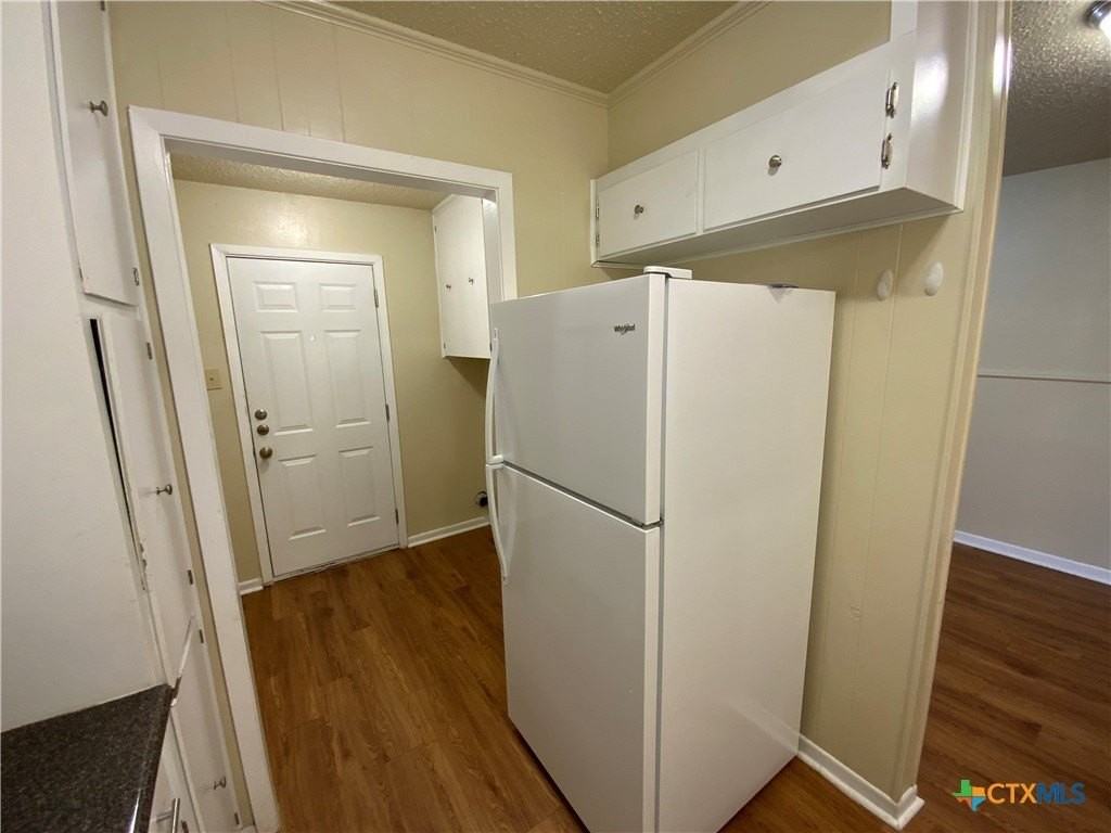 510 Cheyenne Drive #B - Photo 7 of 17