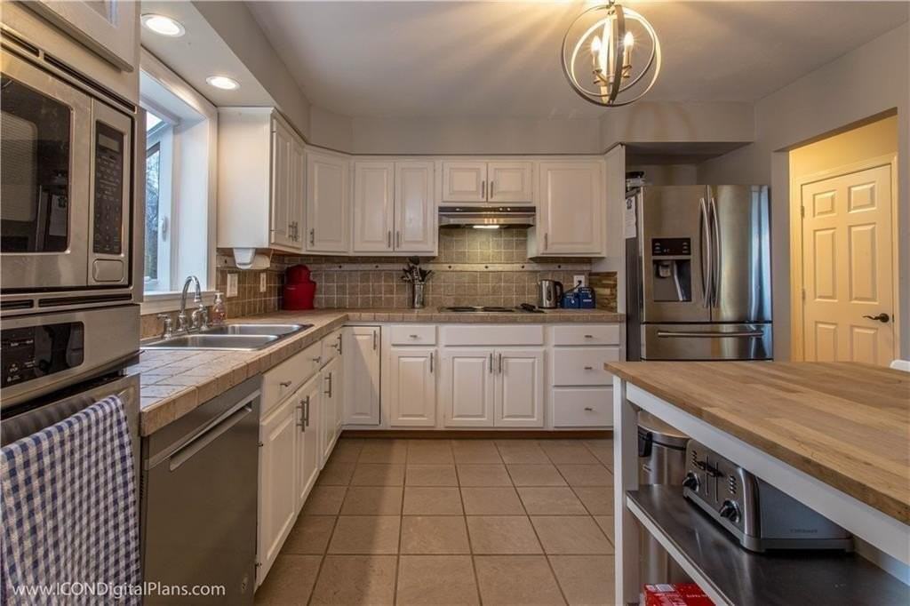 25 Algonquin Drive - Photo 6 of 27