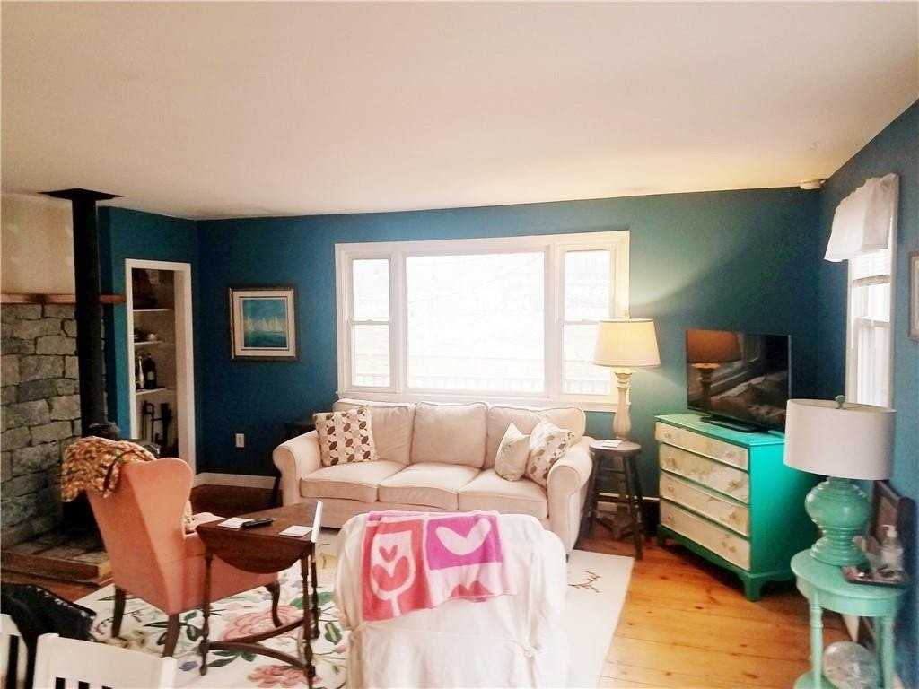 8 Katzman Pl - Photo 4 of 14