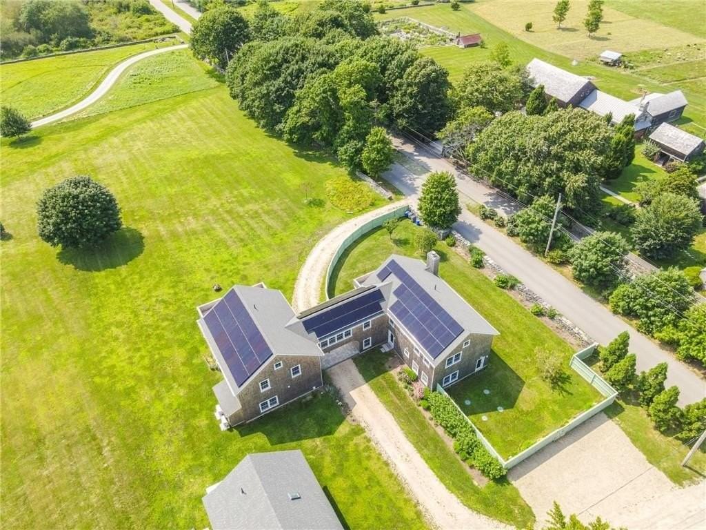 953 Fort Getty Road - Photo 5 of 49