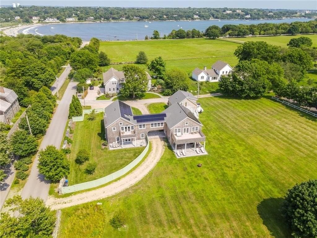 953 Fort Getty Road - Photo 6 of 49