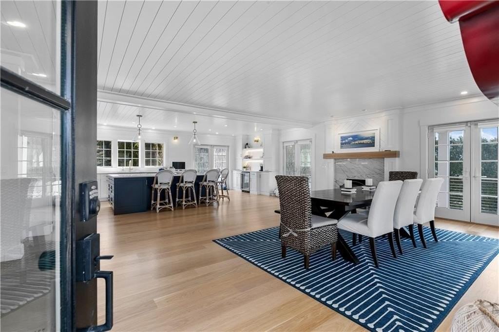 250 Allston Avenue - Photo 5 of 40