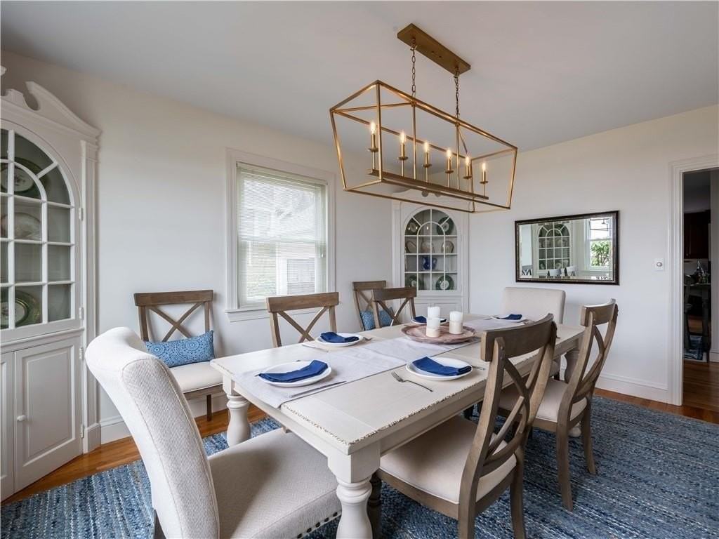 132 Memorial Boulevard - Photo 6 of 17