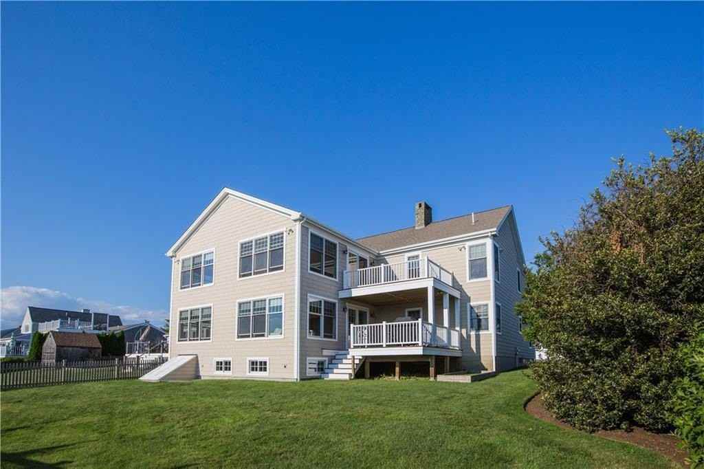 573 Wolcott Avenue - Photo 2 of 41