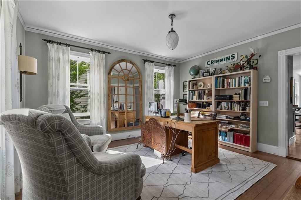 132 Ruggles Avenue - Photo 2 of 24