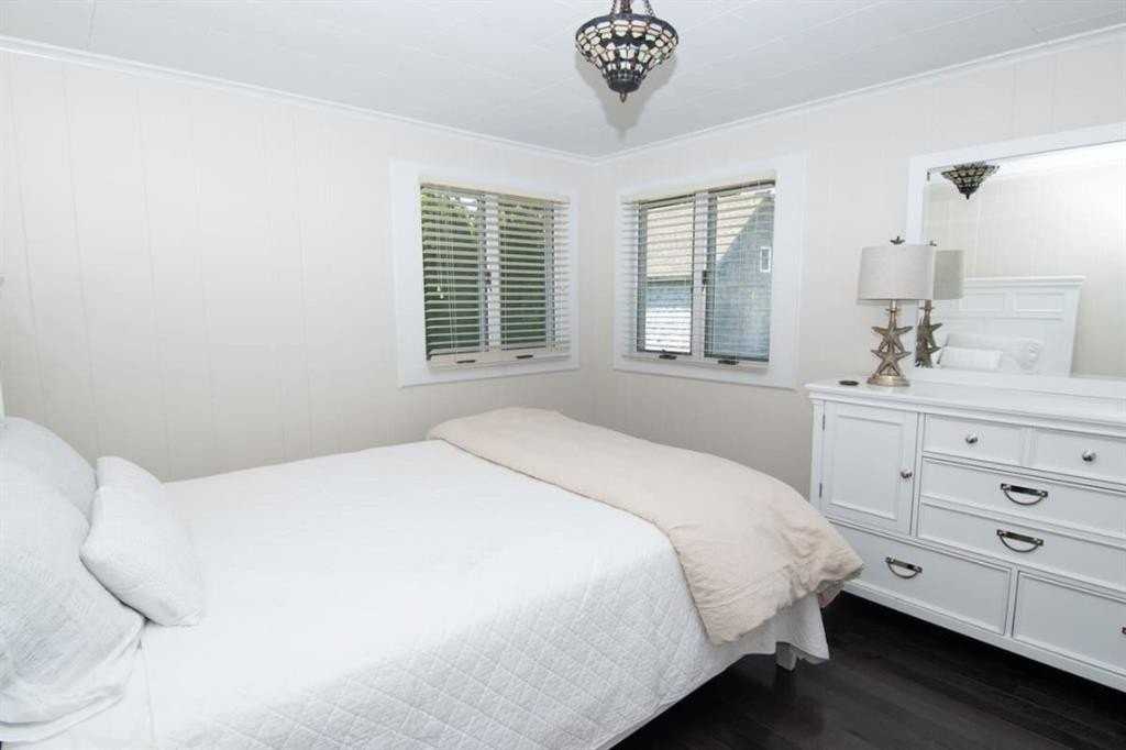 15 Treasure Road - Photo 5 of 10