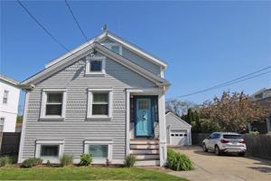featured image of 28 West Narragansett Avenue