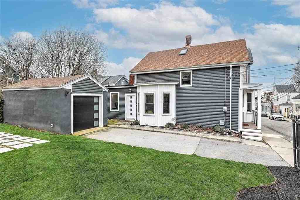 27 S Baptist St - Photo 3 of 39