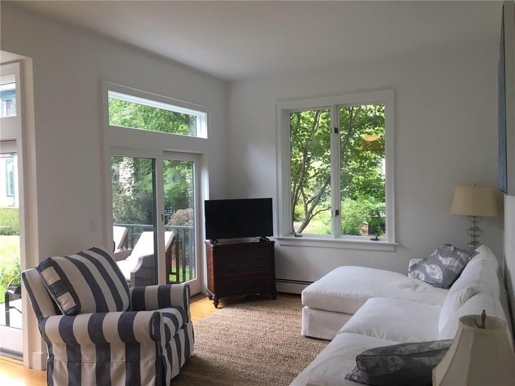 158 Narragansett Ave Unit 1-C #1C - Photo 5 of 15