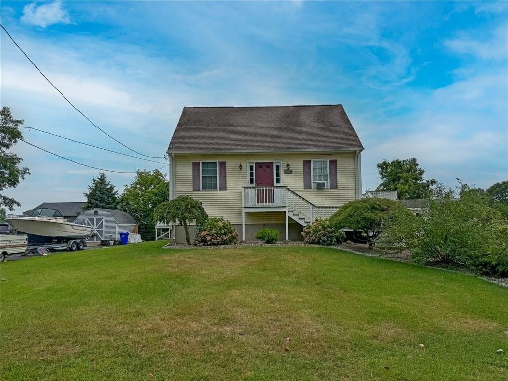 2 Beatrice Ln - Photo 2 of 26