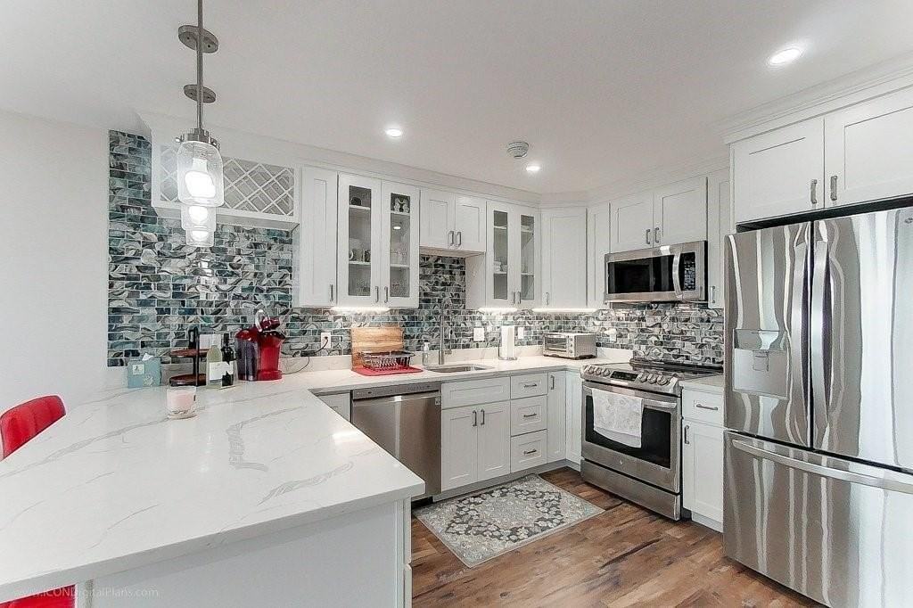 317 America - Photo 3 of 22