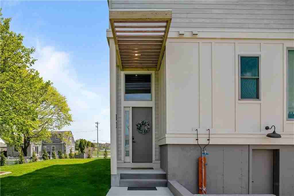 82 Ellery Road - Photo 2 of 31