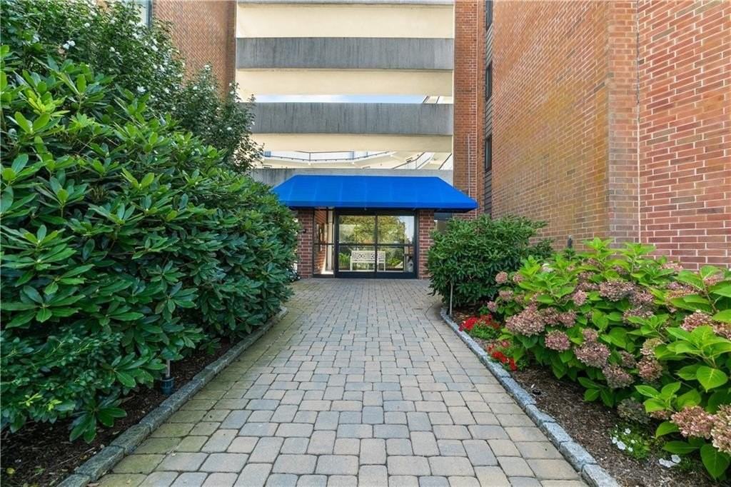 1204 Capella S - Photo 4 of 14