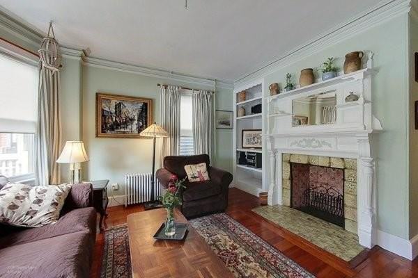 616 Thames Street #1 - Photo 6 of 22