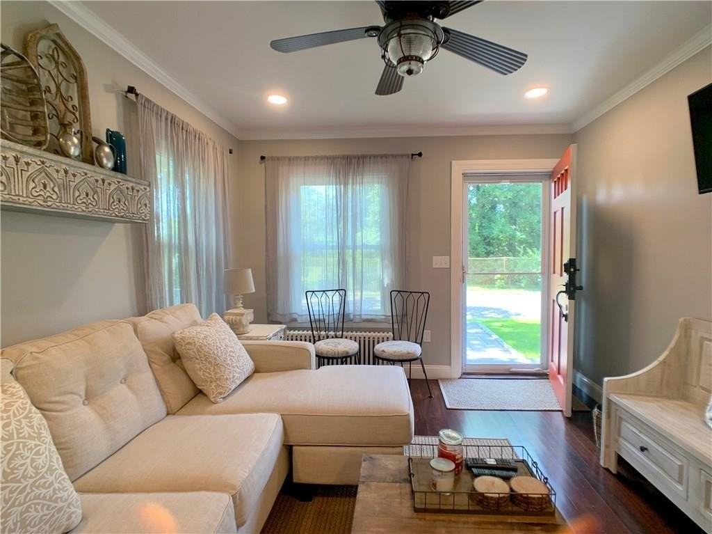 18 Sylvan Street - Photo 7 of 29