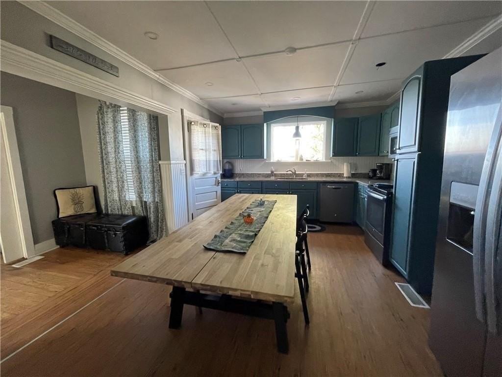 29 Anthony Street - Photo 4 of 23