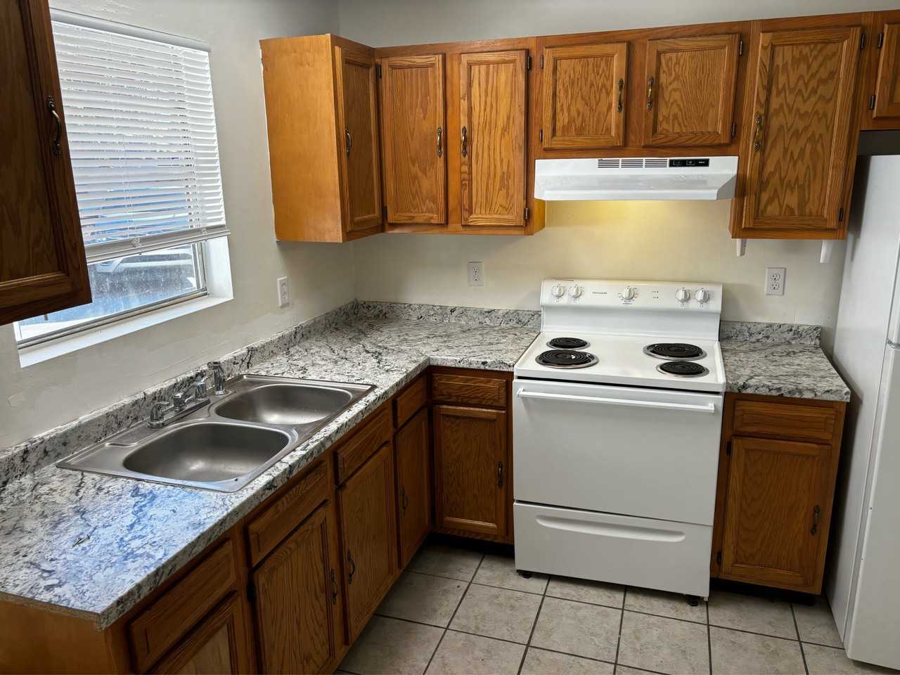 179 Cherokee Cir #1 - Photo 2 of 9