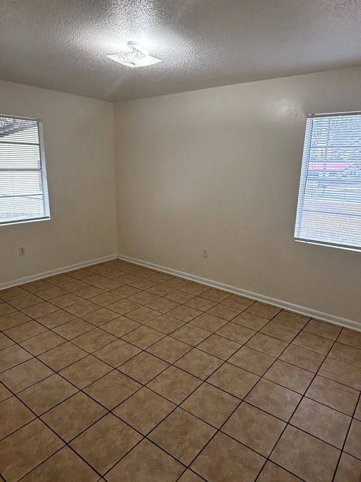 179 Cherokee Cir #1 - Photo 7 of 9