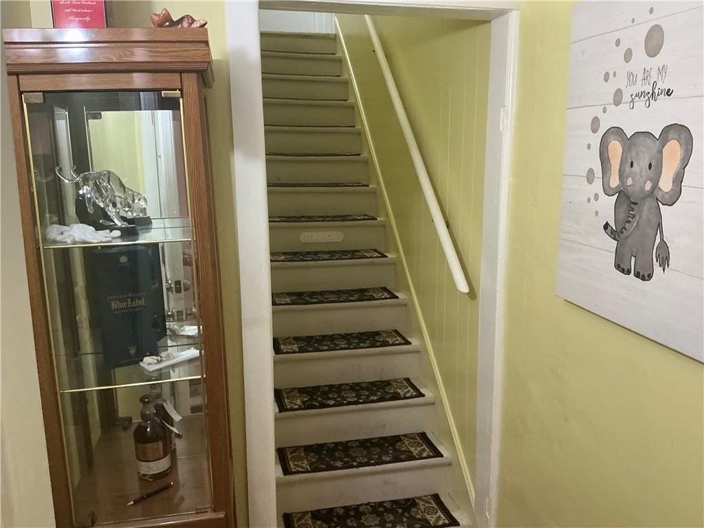 24 Elmhurst Avenue #2 - Photo 2 of 8