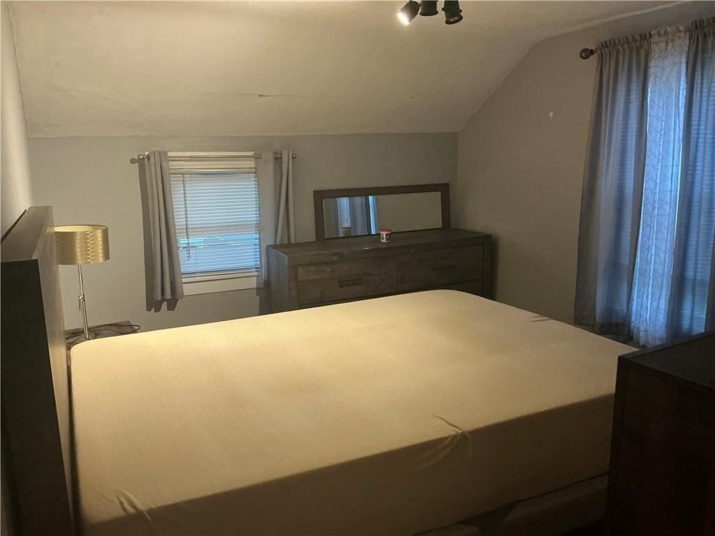 24 Elmhurst Avenue #2 - Photo 7 of 8