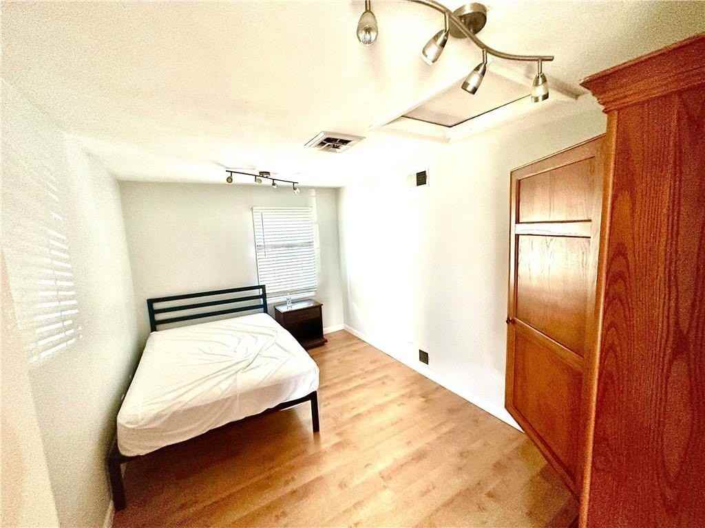 42 Broadway - Photo 6 of 8