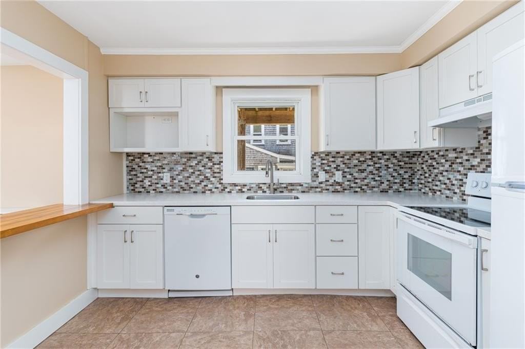 23 Holland Street #1 - Photo 5 of 12