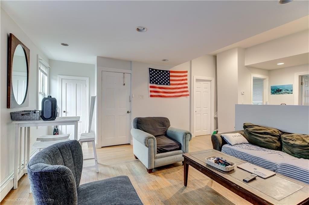 23 Stockholm St #2 - Photo 6 of 18