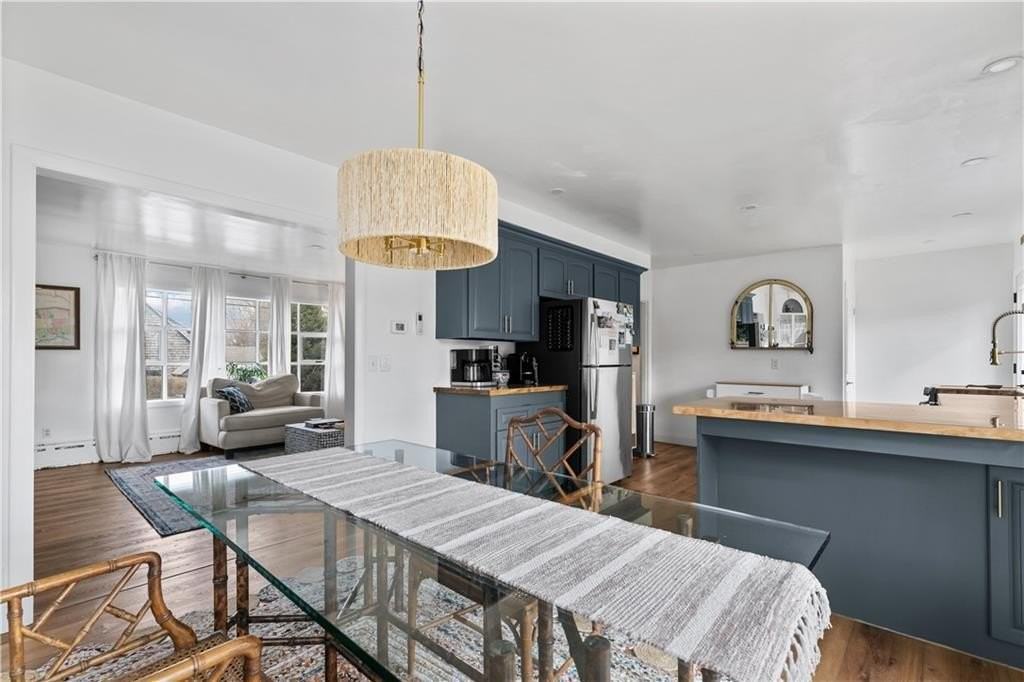 214 Coggeshall Avenue - Photo 7 of 36