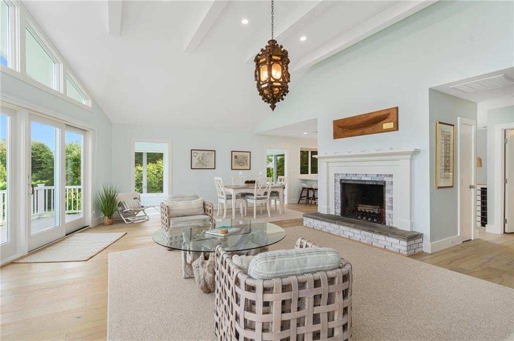 117 Indian Avenue - Photo 4 of 37