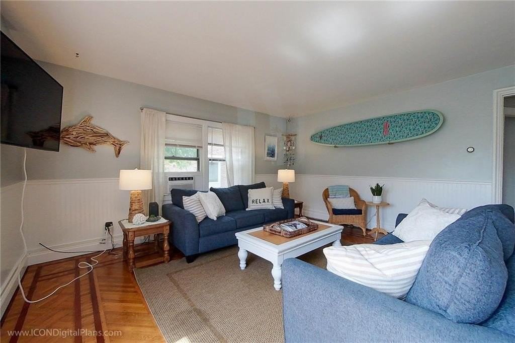 28 Narragansett Avenue #1 - Photo 2 of 18