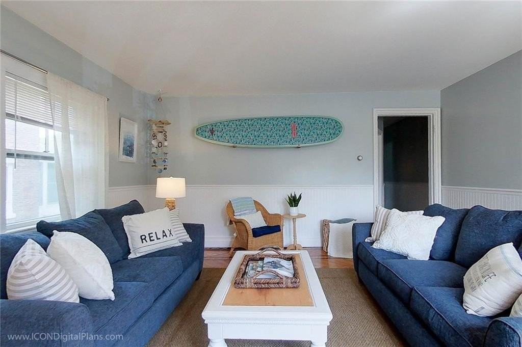 28 Narragansett Avenue #1 - Photo 3 of 18