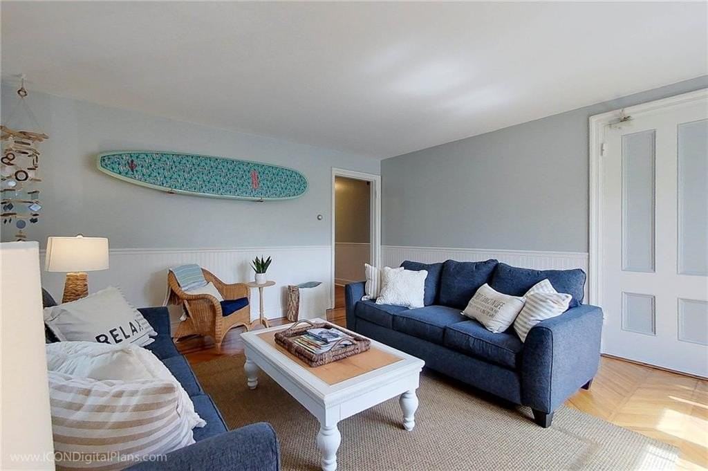 28 Narragansett Avenue #1 - Photo 4 of 18