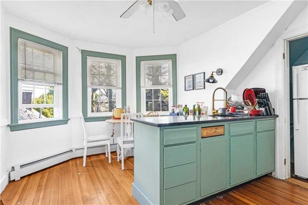 21 Elton Street #3 - Photo 6 of 14