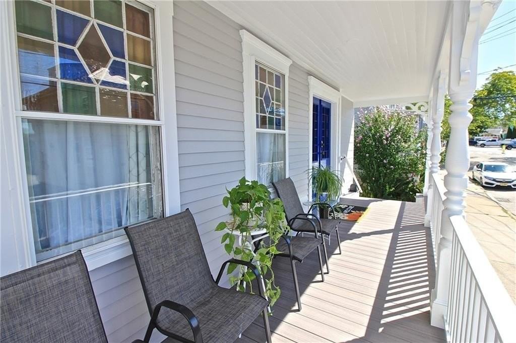 700 Thames Street - Photo 3 of 50