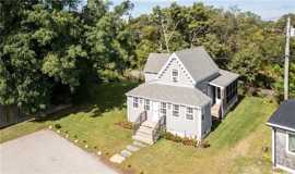 190 Railroad Ave - Photo 1 of 1