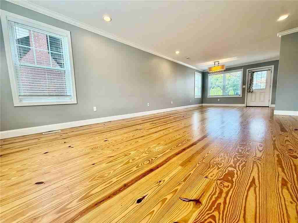 52 Bedlow Avenue - Photo 6 of 26