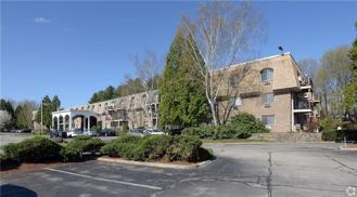 65 Oaklawn Avenue - Photo 1 of 1